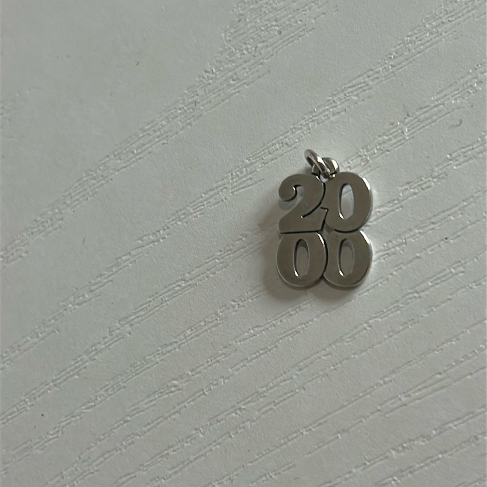 Retired James Avery 2000 Stacked Charm